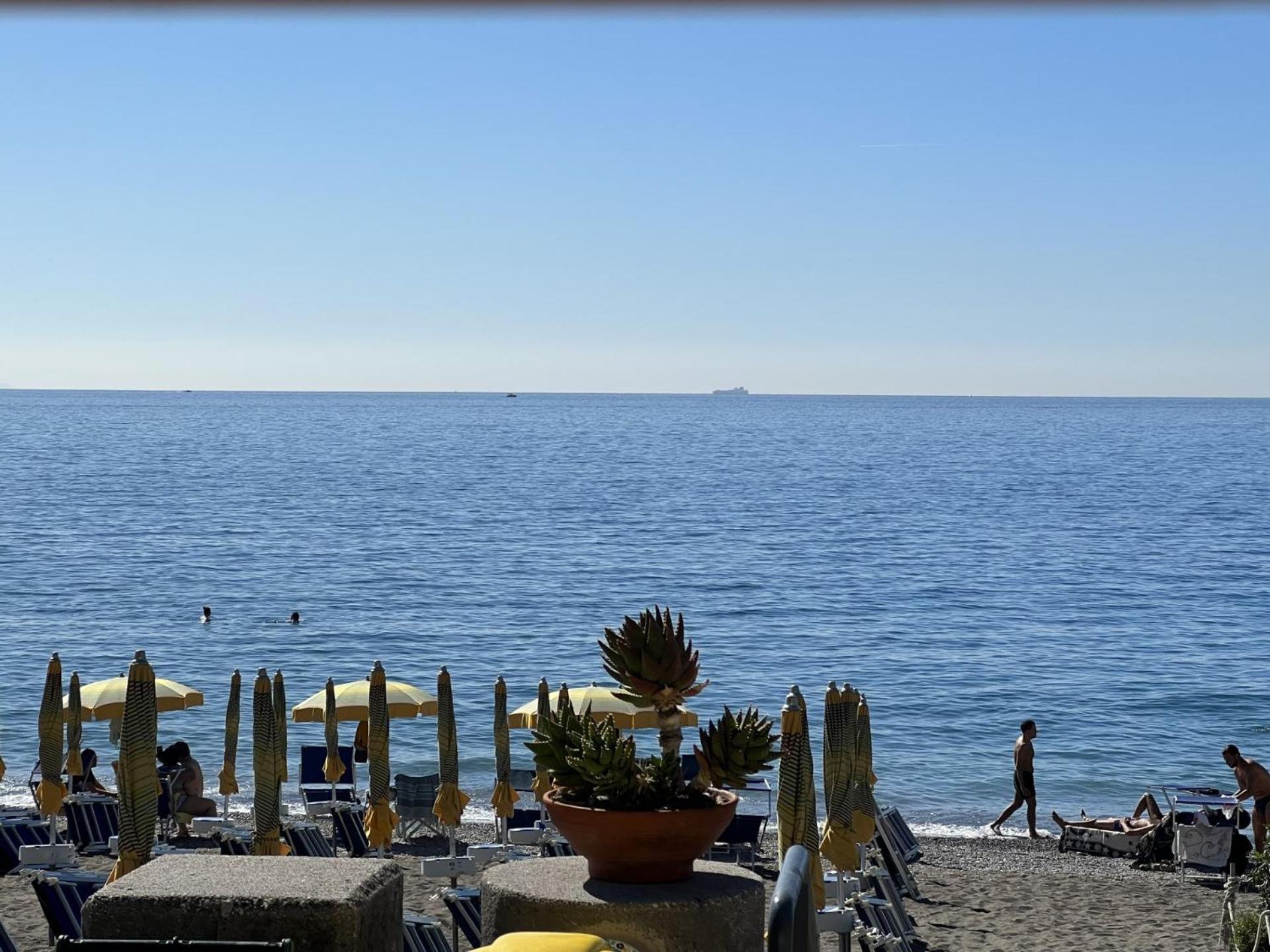 Bed and Breakfast Midnight Sun Vietri Exterior foto